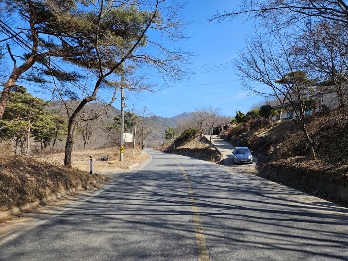충청남도 청양군 대치면 까치내로 843 · 지번주소: 충청남도 청양군 대치면 작천리 136-2 법원경매 물건 대표사진