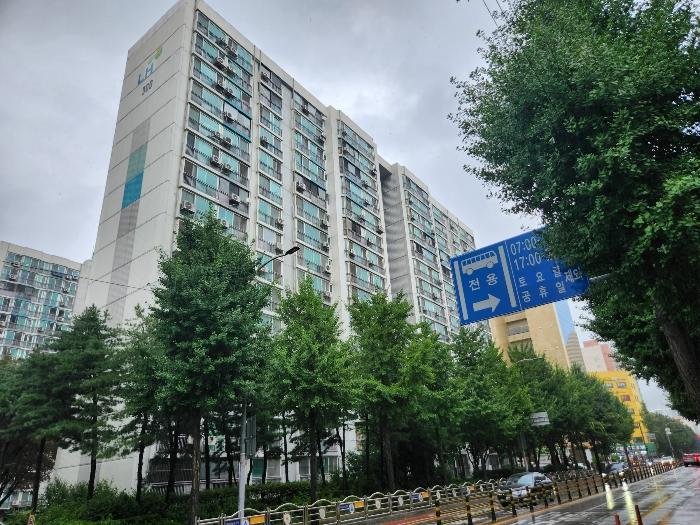 서울특별시 노원구 동일로215길 48, 306동 9층912호 (상계동,상계주공아파트) · 지번주소: 서울특별시 노원구 상계동 737 법원경매 물건 대표사진