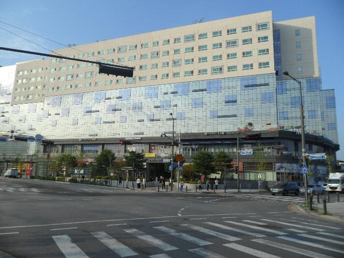 경기도 하남시 미사대로 550, 1층씨1-0086호 (덕풍동,현대지식산업센터한강미사) · 지번주소: 경기도 하남시 덕풍동 833-1 법원경매 물건 대표사진