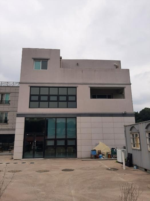 법원경매 2023타경3929 사진9 | 진천군 광혜원면 선수촌로 104-3 근린주택 경매