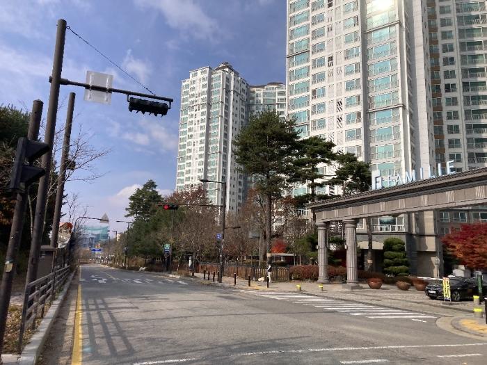 법원경매 2022타경71355 사진3 | 고양시 일산서구 하이파크3로 아파트 경매