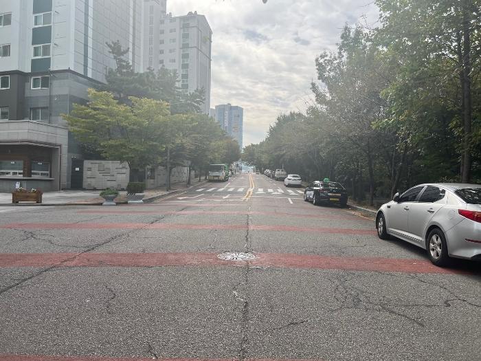 광주광역시 동구 동명로69번길 20, 102동 1층105호 (지산동,지산휴먼시아) · 지번주소: 광주광역시 동구 지산동 671 법원경매 물건 대표사진