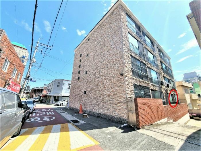 법원경매 2023타경103746 사진2 | 부산 남구 용호로160번길 다세대주택 경매