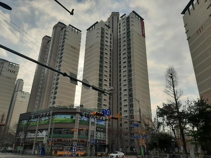 법원경매 2023타경2825 사진5 | 안양시 만안구 충훈로 아파트 경매