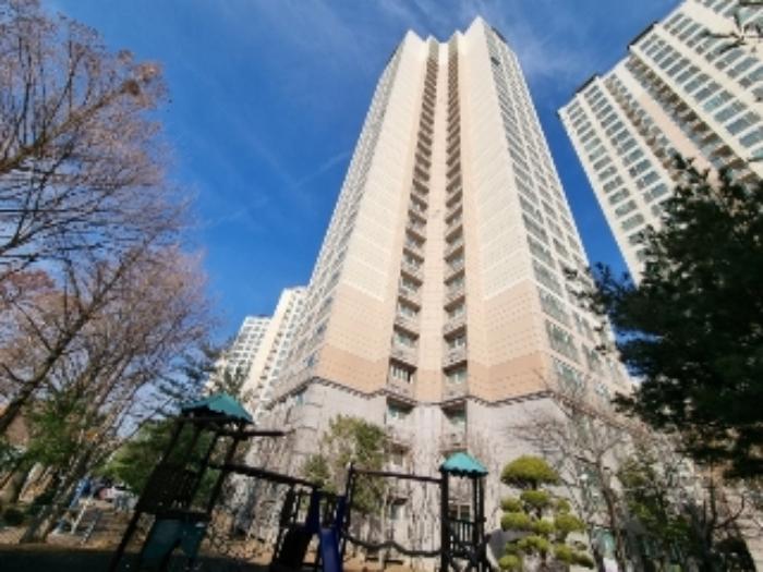 법원경매 2023타경2825 사진8 | 안양시 만안구 충훈로 아파트 경매