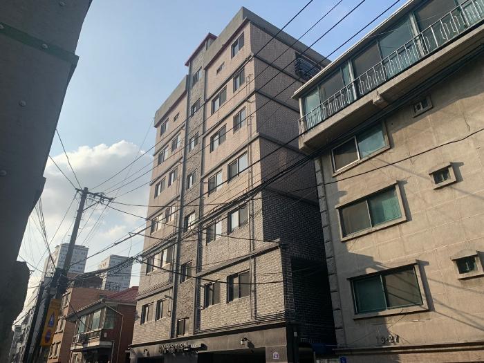 서울특별시 강서구 화곡로26가길 54, 제6층 제603호 (화곡동, 에스케이바움하우스) · 지번주소: 서울특별시 강서구 화곡동 1073-28 법원경매 물건 대표사진