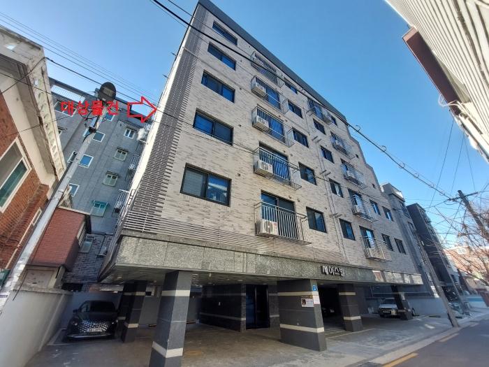서울특별시 강서구 초원로4길 34, 제3층 제303호 (방화동, 제이스빌) · 지번주소: 서울특별시 강서구 방화동 645-32 법원경매 물건 대표사진