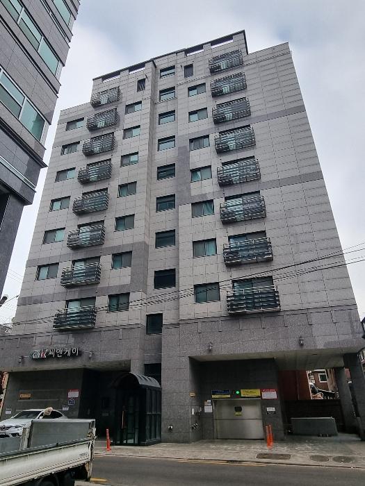 서울특별시 강서구 곰달래로 262, 제5층 제503호 (화곡동, 씨앤케이) · 지번주소: 서울특별시 강서구 화곡동 779-9 법원경매 물건 대표사진