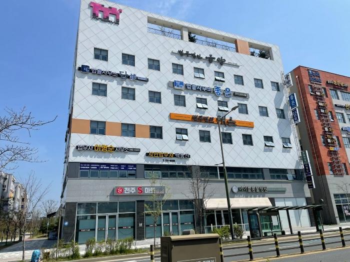 2024타경1663 법원경매 사진2 | 전주 덕진구 근린상가 경매