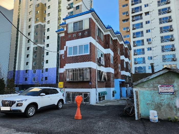 인천광역시 미추홀구 장천로94번길 23, 3층302호 · 지번주소: 인천광역시 미추홀구 숭의동 33-95 법원경매 물건 대표사진