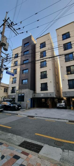 법원경매 2023타경110430 사진3 | 부산 남구 천제등로 다세대주택 경매