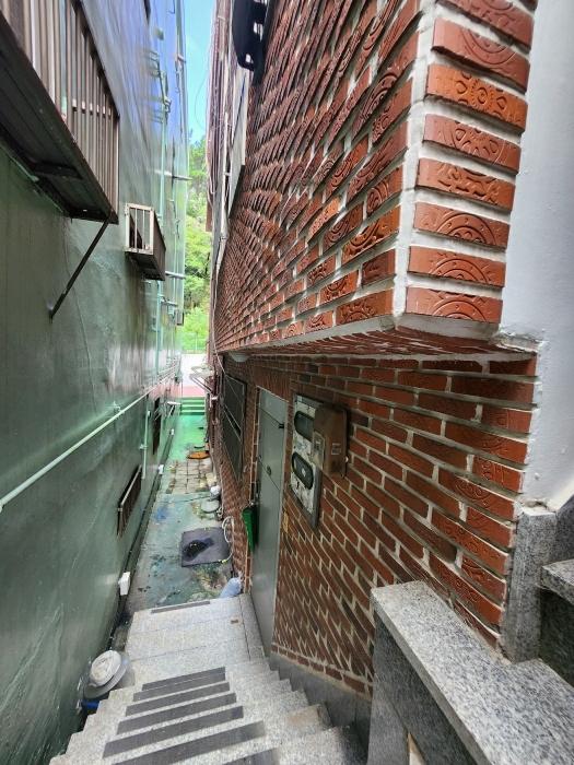 법원경매 2023타경110942 사진4 | 부산 해운대구 재반로241번길 다세대주택 경매