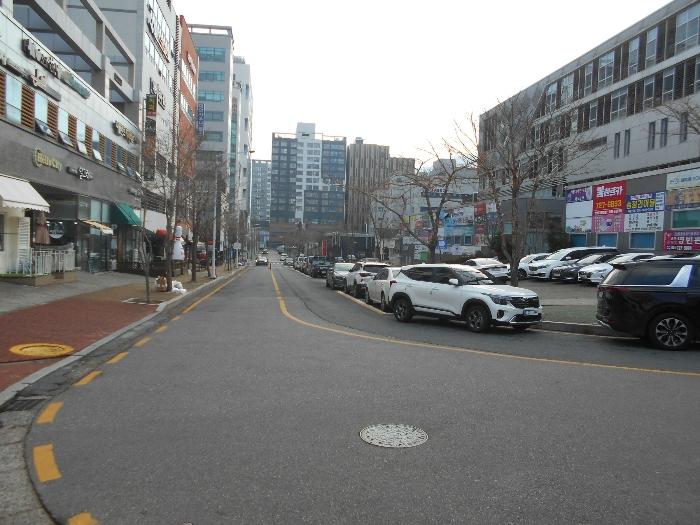 부산광역시 기장군 정관읍 정관6로 5-20, 1층씨101호 (정관신도시미래안전통상가) · 지번주소: 부산광역시 기장군 정관읍 매학리 719-1 법원경매 물건 대표사진
