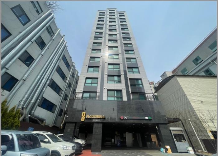 서울특별시 강동구 성내로 64, 15층1501호 (성내동,에스아이팰리스센트럴성내) · 지번주소: 서울특별시 강동구 성내동 548-4 법원경매 물건 대표사진