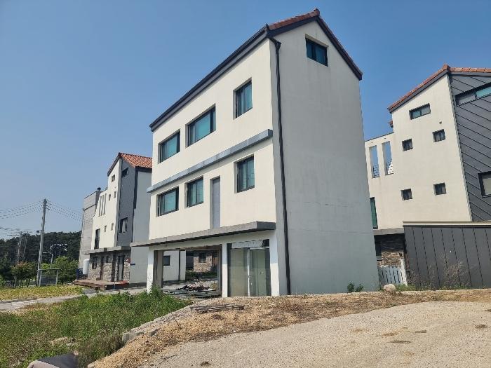 법원경매 2023타경10571 사진2 | 울진군 울진읍 라움스토리 (연지길 27) 다세대주택 경매