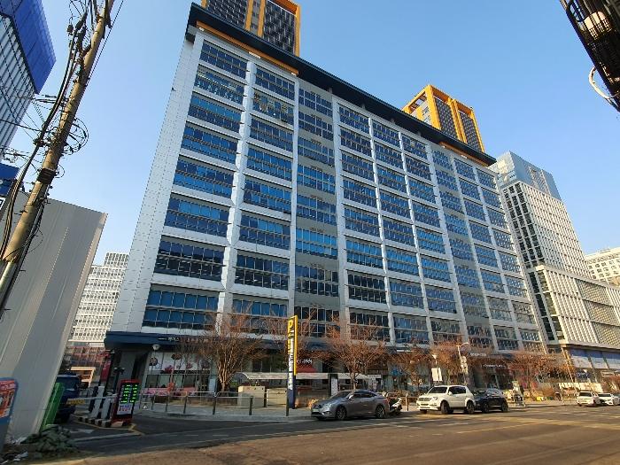 서울특별시 금천구 벚꽃로24길 26, 제7층 제712호 (가산동, 에이스하이엔드타워클래식지식산업센터) · 지번주소: 서울특별시 금천구 가산동 219-6 법원경매 물건 대표사진