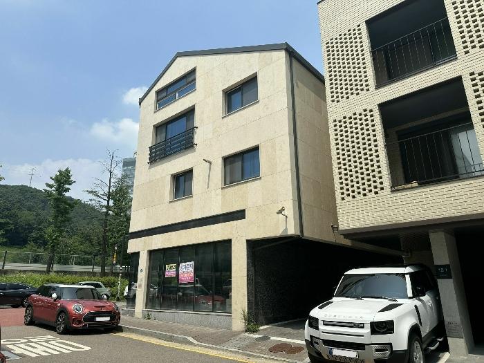 법원경매 2024타경75115 사진5 | 고양시 덕양구 향동동 430-8 근린주택 경매
