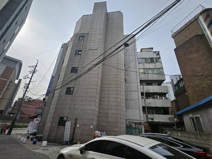 법원경매 2024타경52624 사진2 | 서울 마포구 굴레방로 근린상가 경매