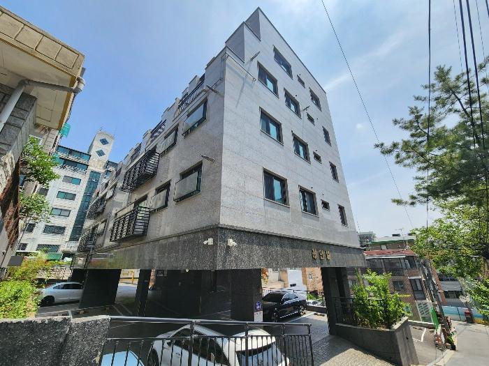 서울특별시 강서구 등촌로13길 170-8, 제3층 제304호 (화곡동, 래안빌) · 지번주소: 서울특별시 강서구 화곡동 488-38 법원경매 물건 대표사진