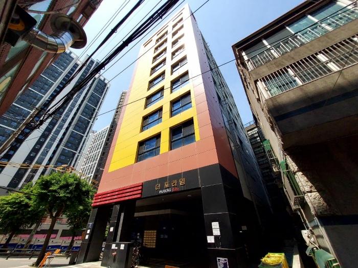 경기도 광명시 광화로 8, 2층202호 (광명동,더프라임) · 지번주소: 경기도 광명시 광명동 346-21 법원경매 물건 대표사진