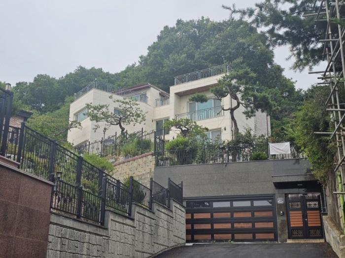 법원경매 2024타경52750 사진2 | 광주시 회덕동 173-74 주택건물 경매