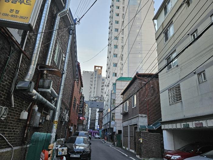 경기도 의정부시 시민로122번길 59-7, 8층802호 (의정부동,현대탑캐슬) · 지번주소: 경기도 의정부시 의정부동 136-15 법원경매 물건 대표사진