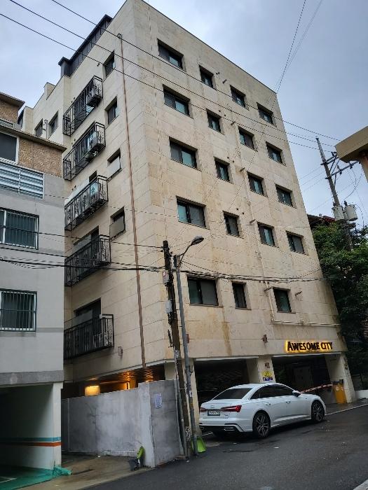 서울특별시 마포구 월드컵로20길 21-11, 2층202호 (성산동,어썸시티) · 지번주소: 서울특별시 마포구 성산동 646-7 법원경매 물건 대표사진