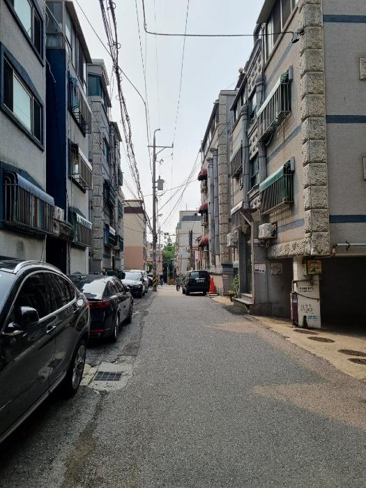 경기도 부천시 오정구 고리울로28번길 27-14, 5동 4층402호 (고강동,대하그랜드빌라) · 지번주소: 경기도 부천시 오정구 고강동 385-15 법원경매 물건 대표사진