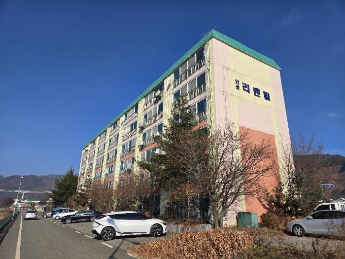 전북특별자치도 무주군 안성면 하산길 30, 101동 1층 106호 (리벤빌) · 지번주소: 전북특별자치도 무주군 안성면 사전리 1214-4 법원경매 물건 대표사진