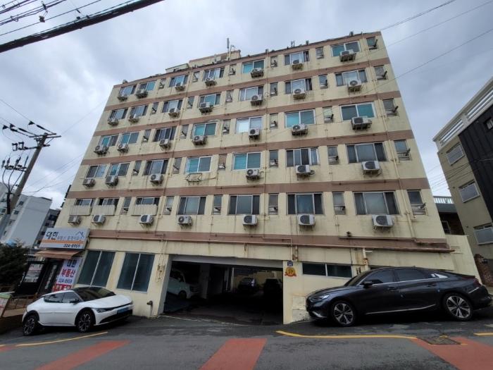 부산광역시 사상구 가야대로344번길 39, 8층805호 (주례동,마이빌) · 지번주소: 부산광역시 사상구 주례동 162-2 법원경매 물건 대표사진