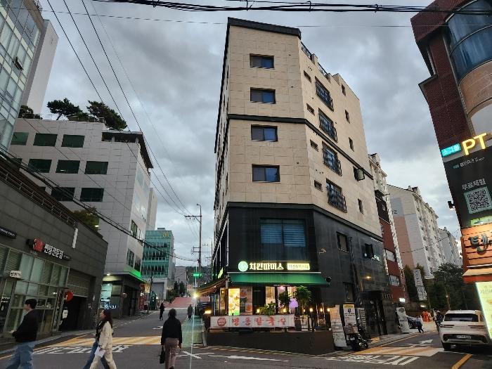 법원경매 2024타경119027 사진2 | 서울 서초구 반포대로19길 9-3 다세대 경매