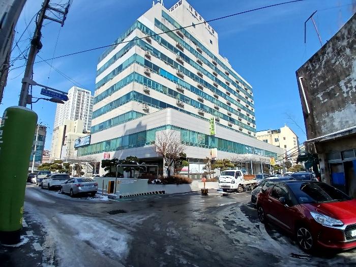 광주광역시 북구 무등로180번길 12, 제2층 제205-3호 · 지번주소: 광주광역시 북구 신안동 134-7 법원경매 물건 대표사진