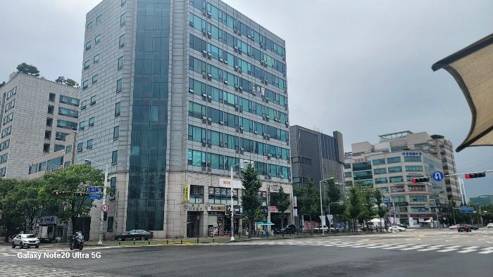 경기도 고양시 일산서구 일산로 757, 6층612호 (대화동,동남아트월드) · 지번주소: 경기도 고양시 일산서구 대화동 2198 법원경매 물건 대표사진