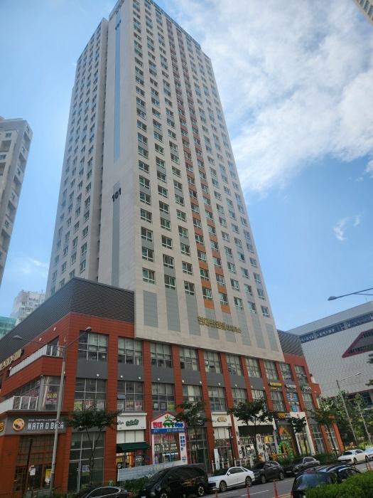 인천광역시 서구 청라커낼로288번길 26, 25층101-2503호 (청라동,현대썬앤빌더테라스) · 지번주소: 인천광역시 서구 청라동 157-10 법원경매 물건 대표사진