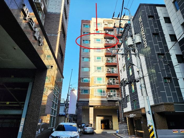 부산광역시 부산진구 중앙대로941번길 66-16, 7층702호 · 지번주소: 부산광역시 부산진구 양정동 359-5 법원경매 물건 대표사진