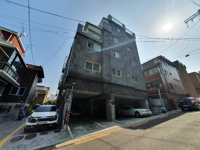 서울특별시 구로구 개봉로17아길 20, 제1층 제102호 (개봉동, 성진그린빌) · 지번주소: 서울특별시 구로구 개봉동 334-16 법원경매 물건 대표사진