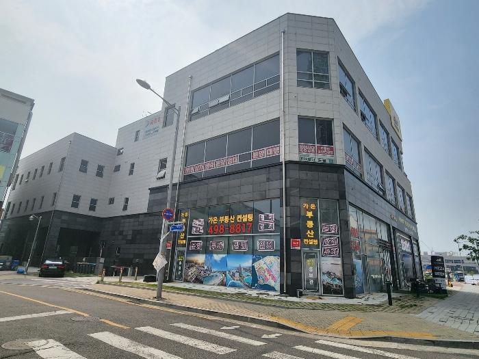 경기도 시흥시 거북섬4길 2, 1층118호 (정왕동,퍼스트프라자) · 지번주소: 경기도 시흥시 정왕동 2720 법원경매 물건 대표사진