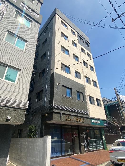 서울특별시 강서구 강서로8길 166-8, 제4층 제404호 (화곡동, 지디로뷰) · 지번주소: 서울특별시 강서구 화곡동 846-38 법원경매 물건 대표사진