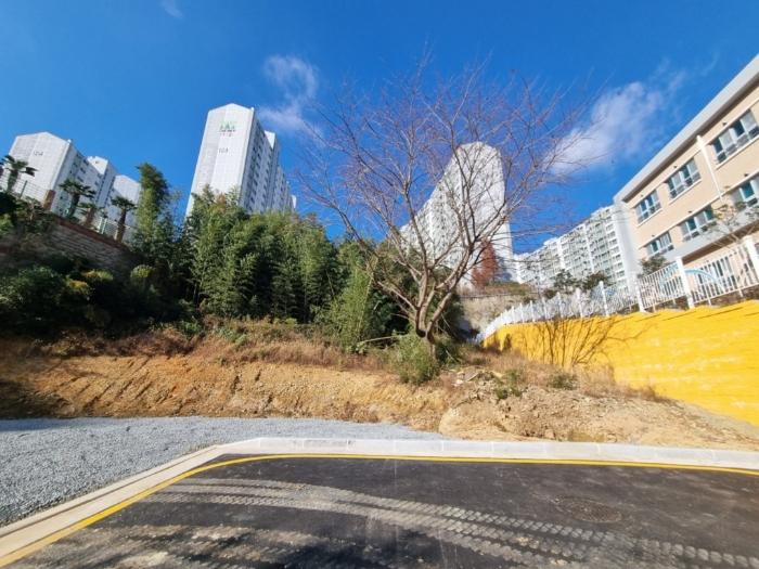 2024타경32176 법원경매 사진2 | 경남 거제시 임야 경매