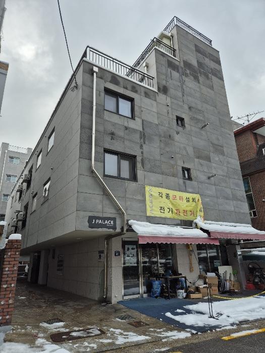 서울특별시 중랑구 중랑천로29길 47, 4층401호 · 지번주소: 서울특별시 중랑구 중화동 325-35 법원경매 물건 대표사진