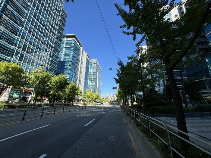 법원경매 2024타경136868 사진4 | 서울 금천구 가산디지털1로 근린상가 경매