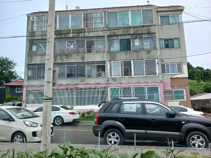 경기도 용인시 처인구 모현읍 왕담로 126, 3층301호 (초아하이츠빌라) · 지번주소: 경기도 용인시 처인구 모현읍 왕산리 260-2 법원경매 물건 대표사진