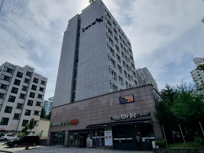 경기도 수원시 팔달구 권광로276번길 33-25 5층512호 (인계동,아미힐) 법원경매 물건 대표사진