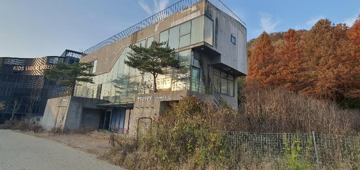 법원경매 2024타경84553 사진2 | 파주시 탄현면 법흥리 1652-506 근린시설 경매