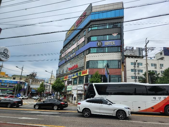 2024타경3584 법원경매 사진2 | 충남 서산시 근린상가 경매