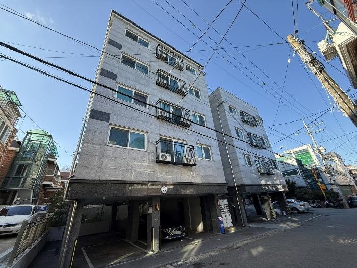 서울특별시 양천구 가로공원로58길 20, 제2층 제201호 (신월동, 서래하우스) · 지번주소: 서울특별시 양천구 신월동 185-28 법원경매 물건 대표사진