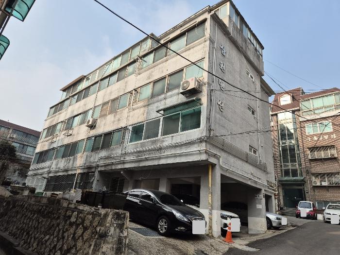 서울특별시 강북구 인수봉로61길 38-9, 2층203호 · 지번주소: 서울특별시 강북구 수유동 519-13 법원경매 물건 대표사진