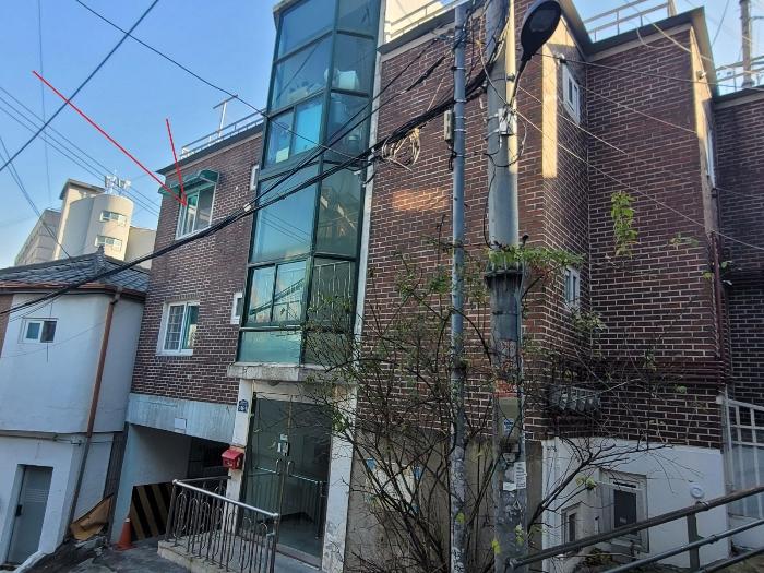서울특별시 성북구 삼선교로4길 146-1, 2층201호 · 지번주소: 서울특별시 성북구 삼선동1가 300-4 법원경매 물건 대표사진