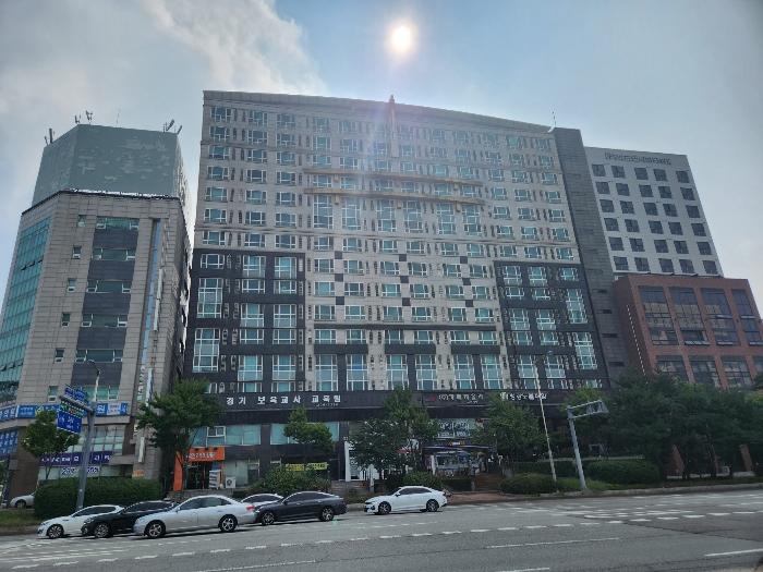 경기도 수원시 권선구 경수대로 408, 15층1502호 (권선동,청광노블하임) · 지번주소: 경기도 수원시 권선구 권선동 1010-1 법원경매 물건 대표사진