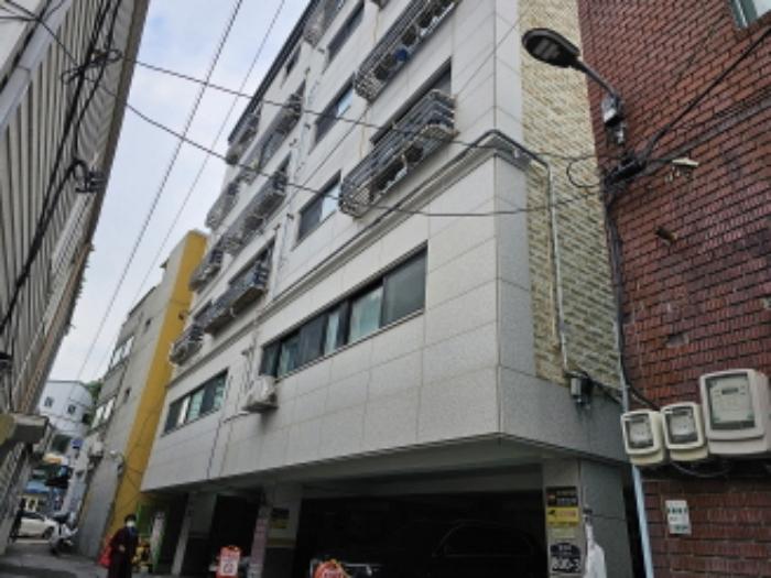 법원경매 2023타경10275 사진2 | 수원시 팔달구 정조로 근린상가 경매